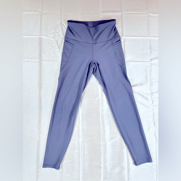 Old Navy Pants - Old Navy Blue High Rise Leggings with side pockets